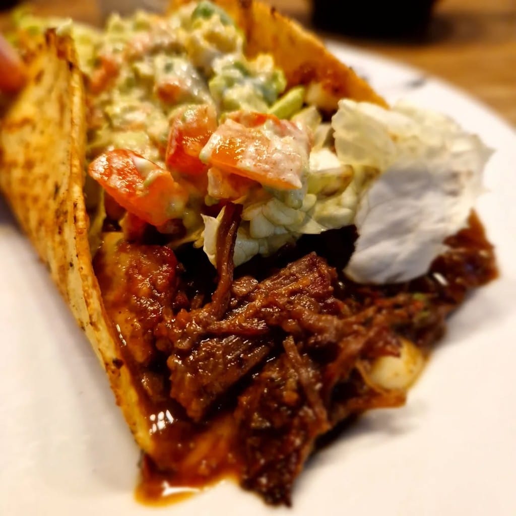 Taco joue de bœuf effilochée